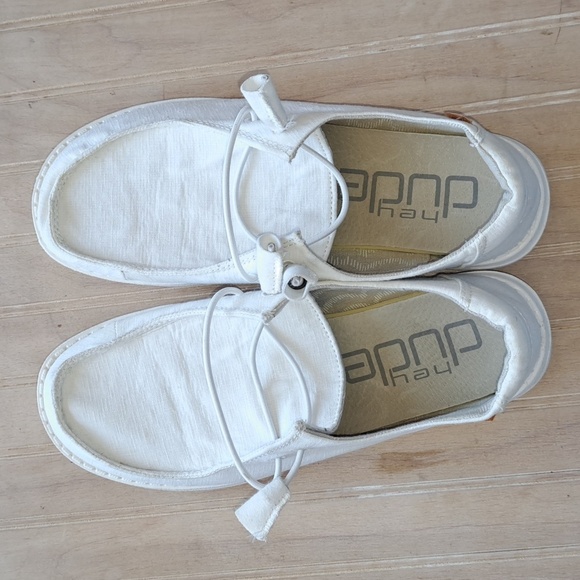 Hey Dude Shoes - Hey Dude Chambray White Wendy Comfort Lightweight Causal Canvas Slip On
